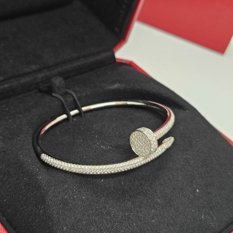 루이비통 코치 （ブランドバッグ）の商品画像 - 査定依頼日：2025年7月29日 - 最高査定価格：3,800,000円