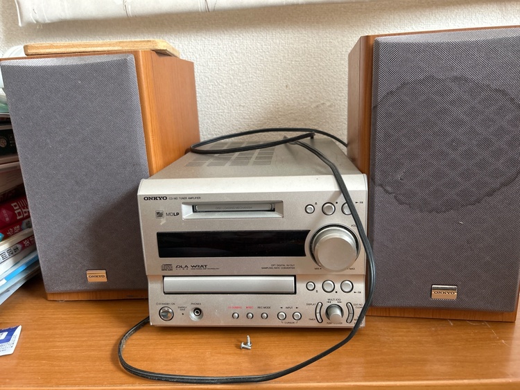 FR-X7 ONKYO（オーディオ・スピーカー）の商品画像 - 査定依頼日：2026年4月18日 - 最高査定価格：3,000円