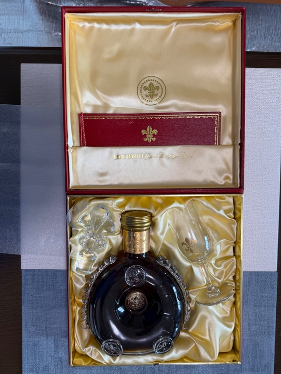 ブランデー レミーマルタン （お酒）の商品画像 - 査定依頼日：2026年4月22日 - 最高査定価格：130,000円