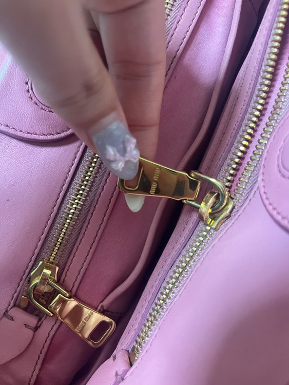 2wayマテラッセ（ブランドバッグ）の商品画像 - 査定依頼日：2025年6月10日 - 最高査定価格：50,000円