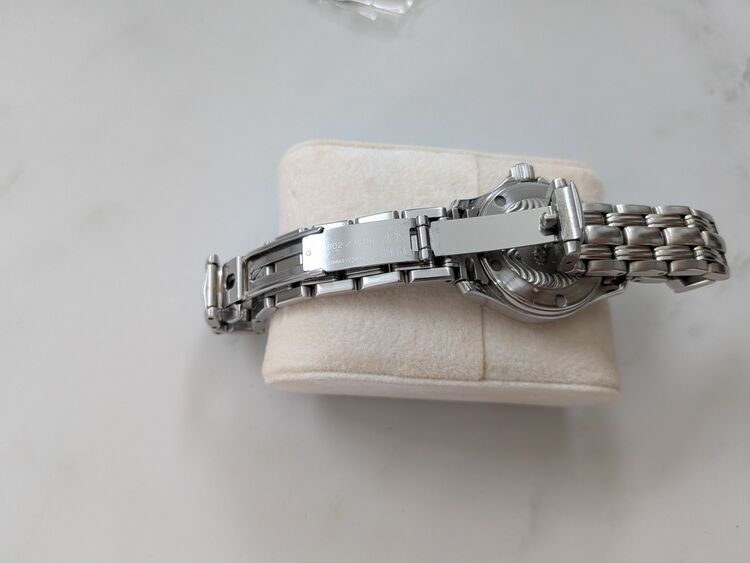 オメガ シーマスター 25813100（高級時計）の商品画像 - 査定依頼日：2025年8月15日 - 最高査定価格：90,000円