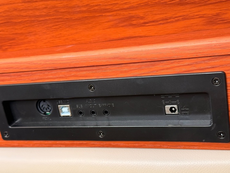 Longeye MOLD2（ピアノ・楽器・PA機材）の商品画像 - 査定依頼日：2026年1月17日 - 最高査定価格：6,000円