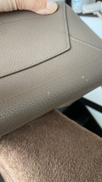 サングルバケット スモールショルダー（ブランドバッグ）の商品画像 - 査定依頼日：2022年7月9日 - 最高査定価格：120,000円