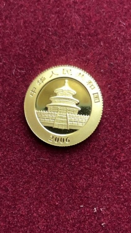 パンダ金貨　1／10オンス　2006年（金・貴金属）の商品画像 - 査定依頼日：2025年1月23日 - 最高査定価格：300,000円