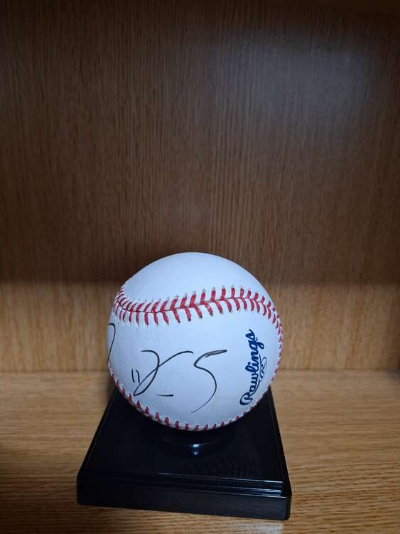 大谷、ヌートバー、ダルビッシュのサインボール（その他のスポーツ用品）の商品画像 - 査定依頼日：2025年4月11日 - 最高査定価格：110,000円