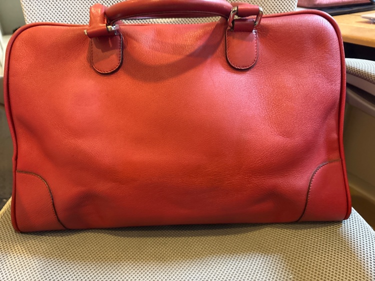 ロエベ　アマソナ75 ボストンバック（ブランドバッグ）の商品画像 - 査定依頼日：2026年1月19日 - 最高査定価格：35,000円