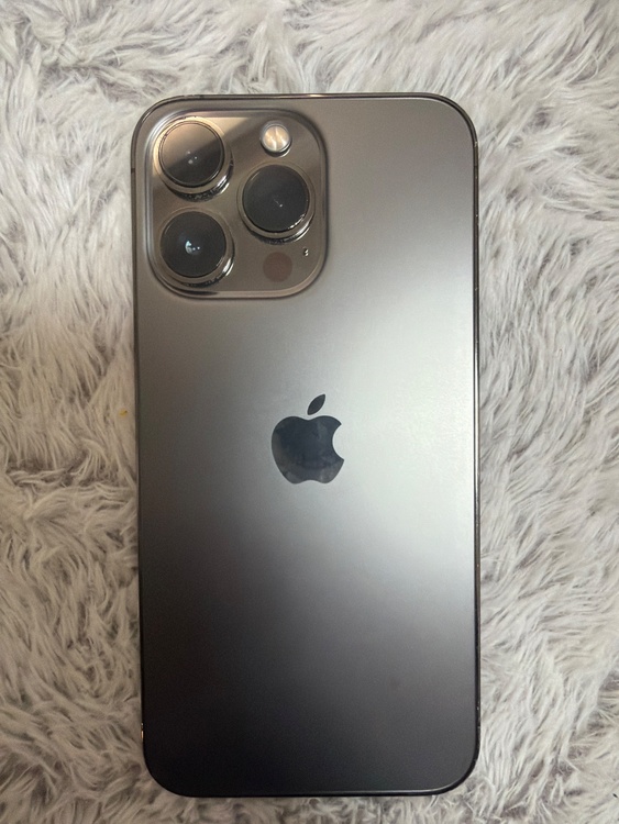 iPhone 13 Pro 256GB SIMフリー（スマホ）の商品画像 - 査定依頼日：2026年3月21日 - 最高査定価格：42,000円