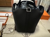 エルメス ピコタン （ブランドバッグ）の商品画像 - 査定依頼日：2025年12月15日 - 最高査定価格：560,000円