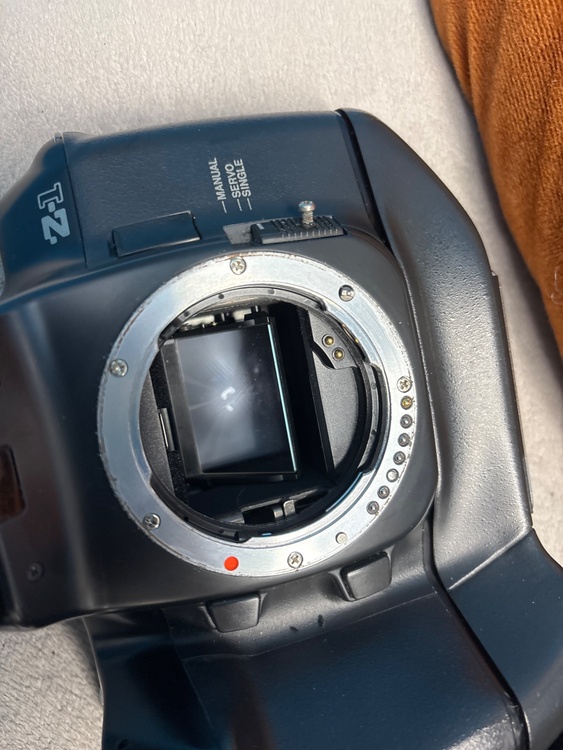 Z-1（カメラ）の商品画像 - 査定依頼日：2026年4月6日 - 最高査定価格：1,000円