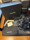 CHANELシャネルネイビーフットベットサンダル ネイビー レディース（古着・ファッション）の商品画像 - 査定依頼日：2025年9月17日 - 最高査定価格：40,000円