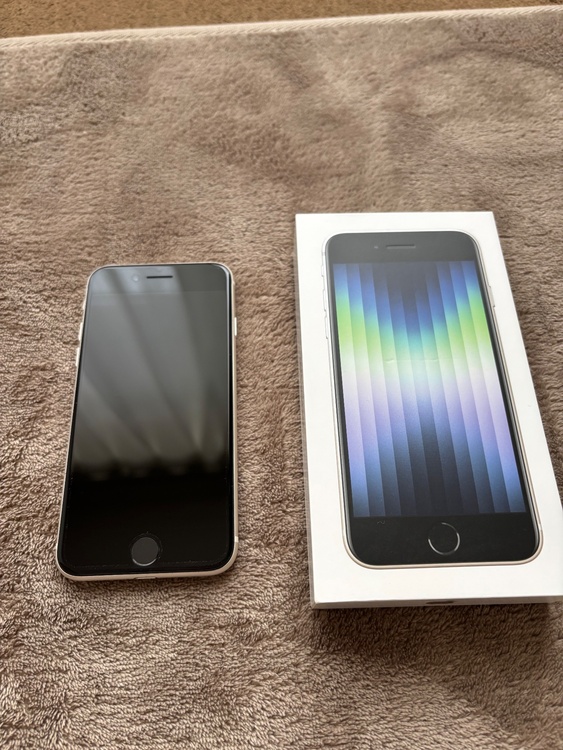 iPhone iPhoneSE 128GB SIMフリー（スマホ）の商品画像 - 査定依頼日：2026年5月24日 - 最高査定価格：18,000円