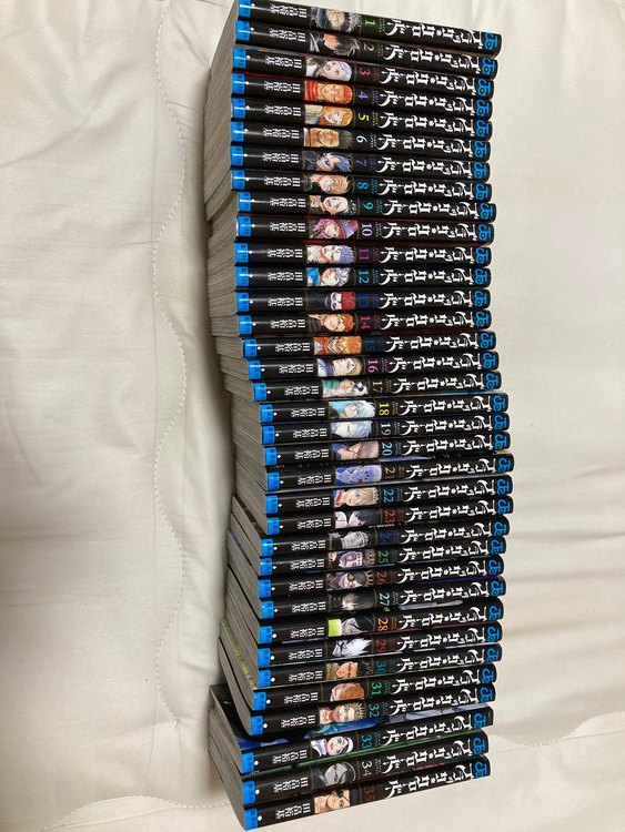 ブラッククローバー1〜35巻（古本）の商品画像 - 査定依頼日：2023年7月11日