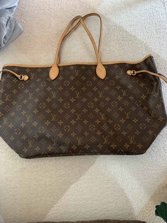 ネヴァーフル（ブランドバッグ）の商品画像 - 査定依頼日：2022年5月18日 - 最高査定価格：40,000円