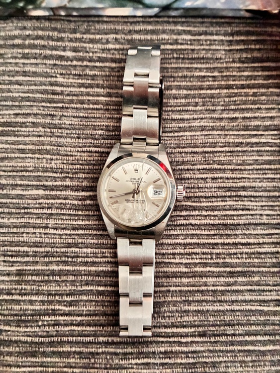 ロレックス パーペチュアルデイト （高級時計）の商品画像 - 査定依頼日：2026年1月18日 - 最高査定価格：620,000円