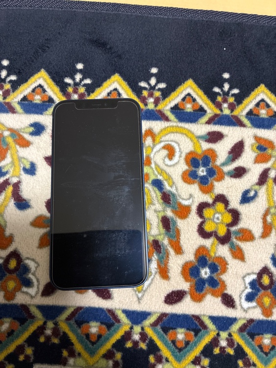 iPhone 12 64GB Softbank（スマホ）の商品画像 - 査定依頼日：2026年4月30日 - 最高査定価格：25,000円