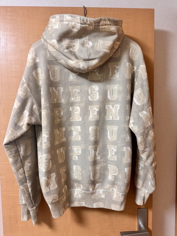 Blocks Hooded Sweatセットアップ（古着・ファッション）の商品画像 - 査定依頼日：2026年1月13日 - 最高査定価格：18,000円