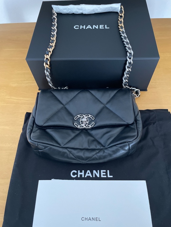 シャネル シャネル(その他) （ブランドバッグ）の商品画像 - 査定依頼日：2025年12月10日 - 最高査定価格：750,000円