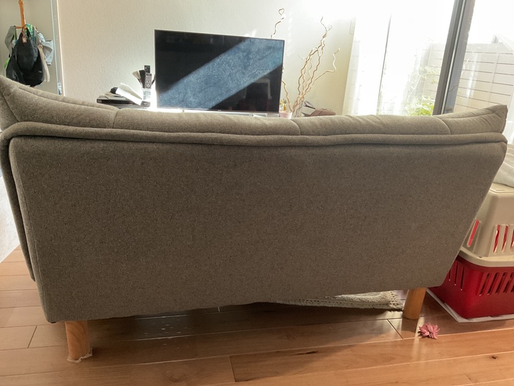 2人がけソファ（家具・寝具）の商品画像 - 査定依頼日：2025年10月30日 - 最高査定価格：3,000円