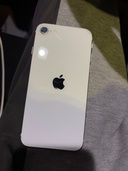 iPhone SE (第 2 世代) 128GB SIMフリー（スマホ）の商品画像 - 査定依頼日：2026年3月28日 - 最高査定価格：12,000円