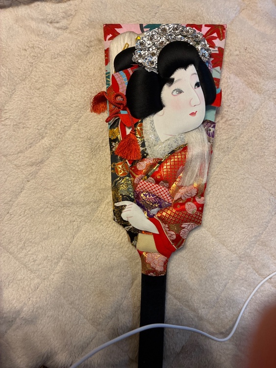 羽子板（美術品・骨董品）の商品画像 - 査定依頼日：2026年6月8日 - 最高査定価格：2,000円
