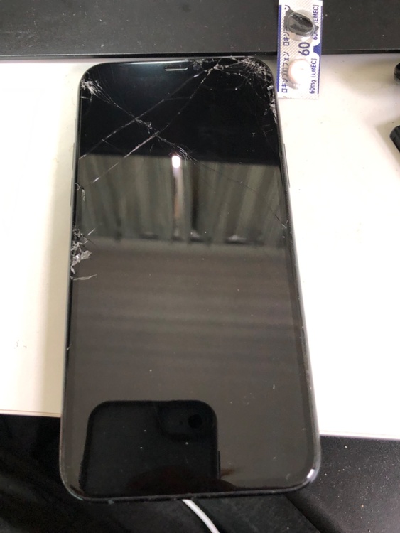 iPhone iPhone11 Pro 256GB SIMフリー（スマホ）の商品画像 - 査定依頼日：2026年7月26日 - 最高査定価格：14,000円