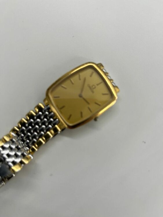 オメガ デ･ビル 分かりません（高級時計）の商品画像 - 査定依頼日：2025年7月4日 - 最高査定価格：300,000円