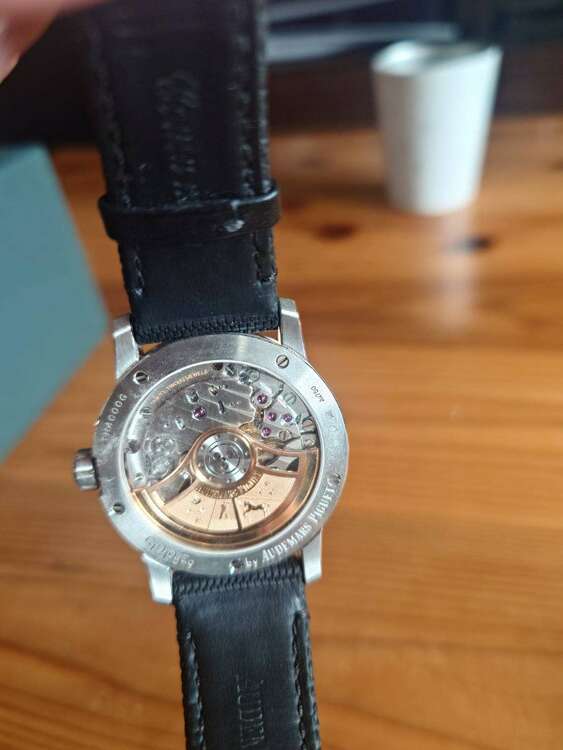 オーデマピゲ その他 （高級時計）の商品画像 - 査定依頼日：2025年5月18日 - 最高査定価格：2,510,000円