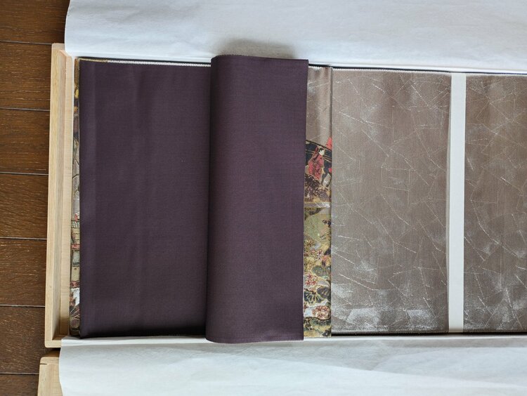 螺鈿の帯 未使用品 桐箱入り（着物）の商品画像 - 査定依頼日：2026年3月15日 - 最高査定価格：20,000円