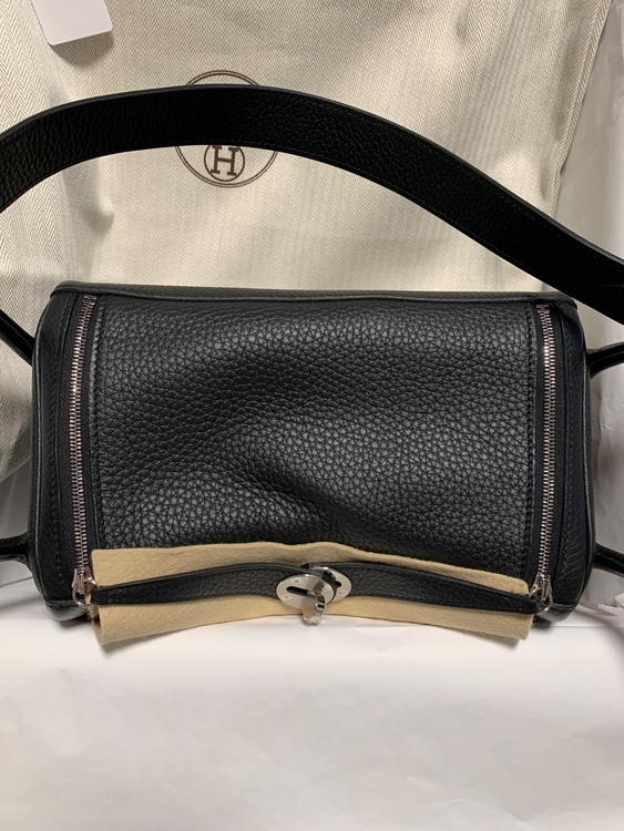 HERMESリンディ26（ブランドバッグ）の商品画像 - 査定依頼日：2026年2月17日 - 最高査定価格：1,530,000円