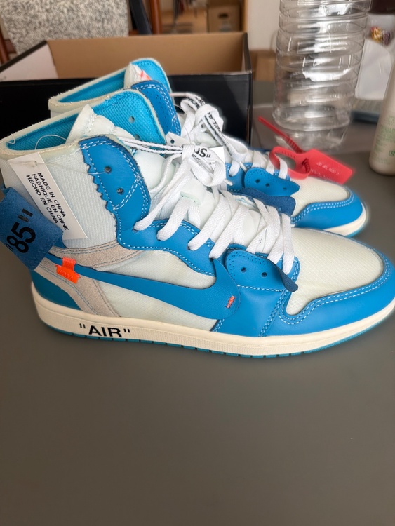 AIR JORDAN 1X OFF-WHITE NRG（古着・ファッション）の商品画像 - 査定依頼日：2026年9月6日 - 最高査定価格：120,000円