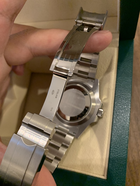 サブマリーナ　ノンデイト　（高級時計）の商品画像 - 査定依頼日：2021年11月21日 - 最高査定価格：1,440,000円