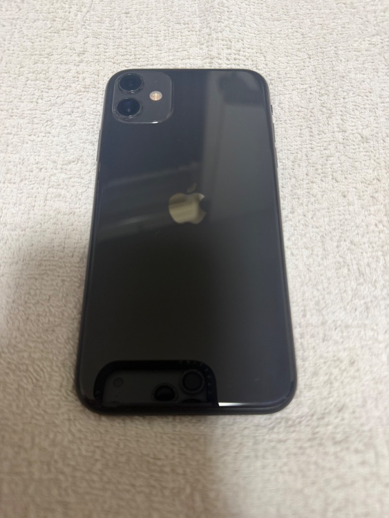 iPhone11（スマホ）の商品画像 - 査定依頼日：2026年4月27日 - 最高査定価格：12,000円
