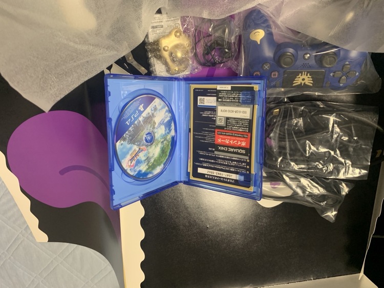 プレイステーション4本体 ドラゴンクエスト ロト エディション(HDD 1TB/（ゲーム機本体・ゲームソフト）の商品画像 - 査定依頼日：2022年6月15日 - 最高査定価格：20,000円