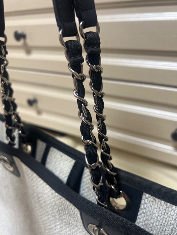 CHANEL ドーヴィル（ブランドバッグ）の商品画像 - 査定依頼日：2025年9月14日 - 最高査定価格：180,000円