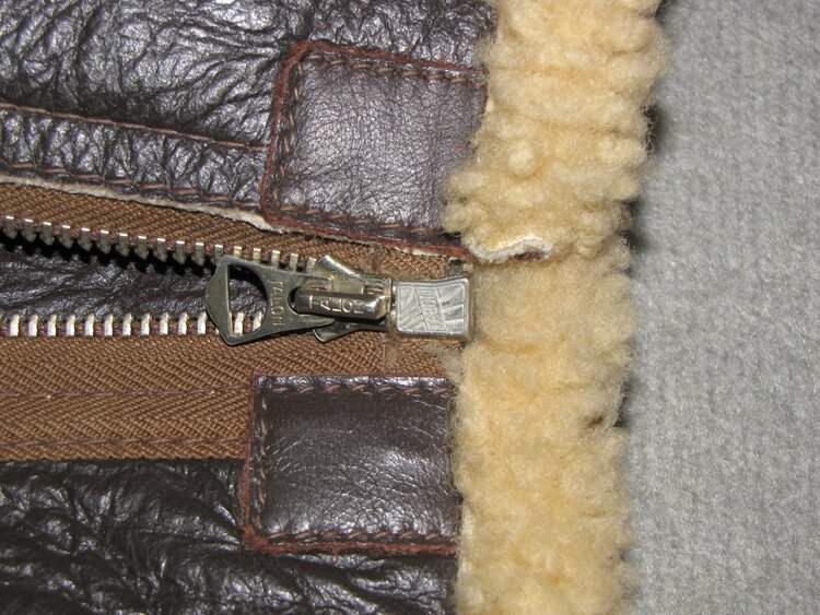 フライトジャケット　D-1（古着・ファッション）の商品画像 - 査定依頼日：2026年4月18日 - 最高査定価格：21,000円