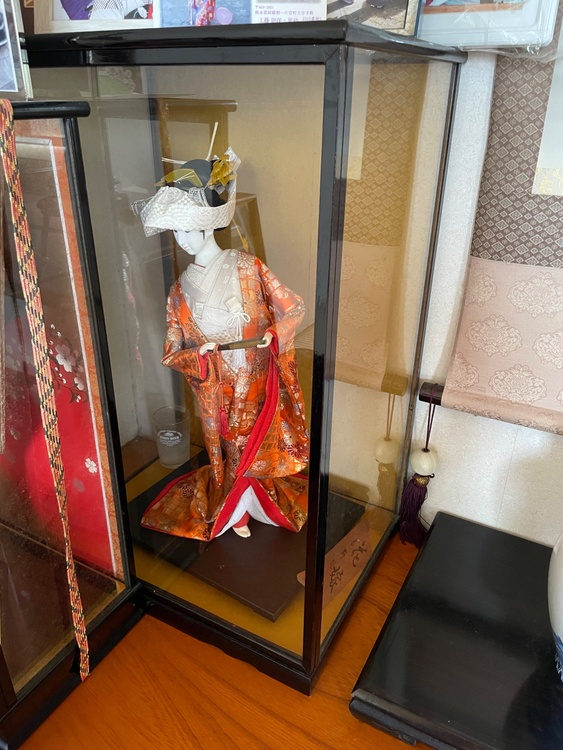 女の子衣裳着人形　寿祥（じゅしょう）（美術品・骨董品）の商品画像 - 査定依頼日：2026年4月18日 - 最高査定価格：100,000円