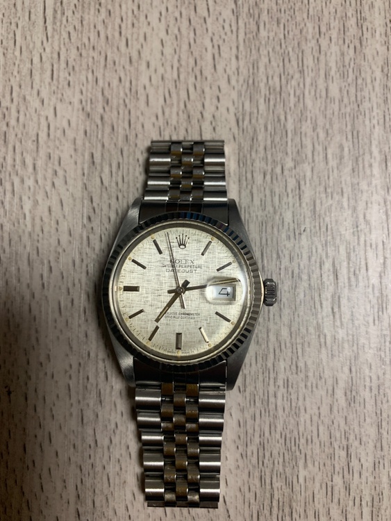 ロレックス デイトナ 876368（高級時計）の商品画像 - 査定依頼日：2025年12月16日 - 最高査定価格：900,000円