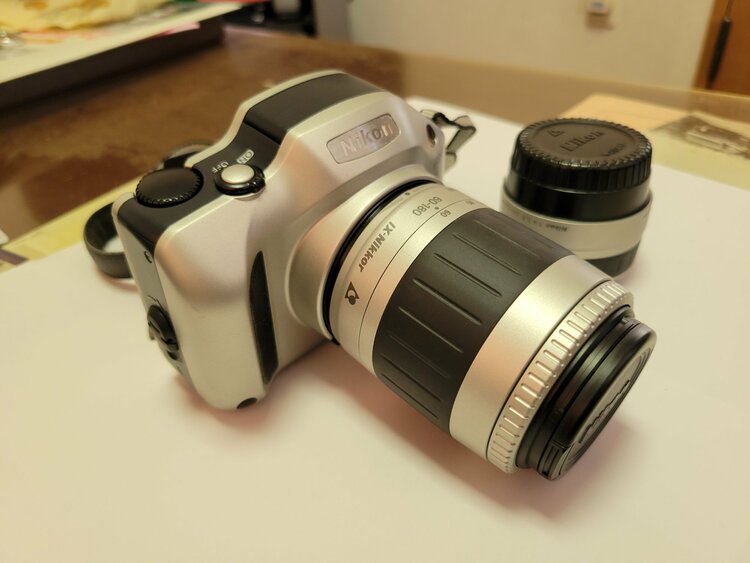 Nikon PRONEA S（カメラ）の商品画像 - 査定依頼日：2026年1月12日 - 最高査定価格：200円