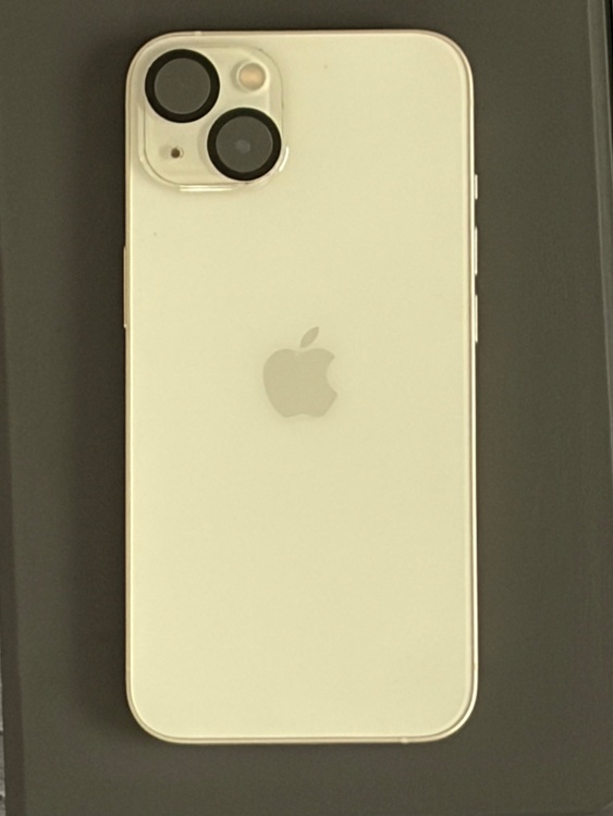 iPhone13（スマホ）の商品画像 - 査定依頼日：2026年6月14日 - 最高査定価格：45,000円