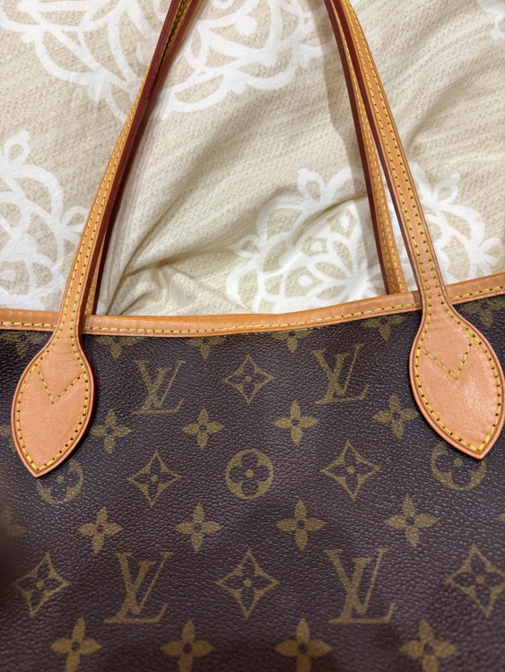 ヴィトン  ネヴァーフルmm モノグラム（ブランドバッグ）の商品画像 - 査定依頼日：2026年2月1日 - 最高査定価格：150,000円