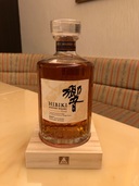 ウイスキー サントリー響 （お酒）の商品画像 - 査定依頼日：2025年8月27日 - 最高査定価格：54,000円
