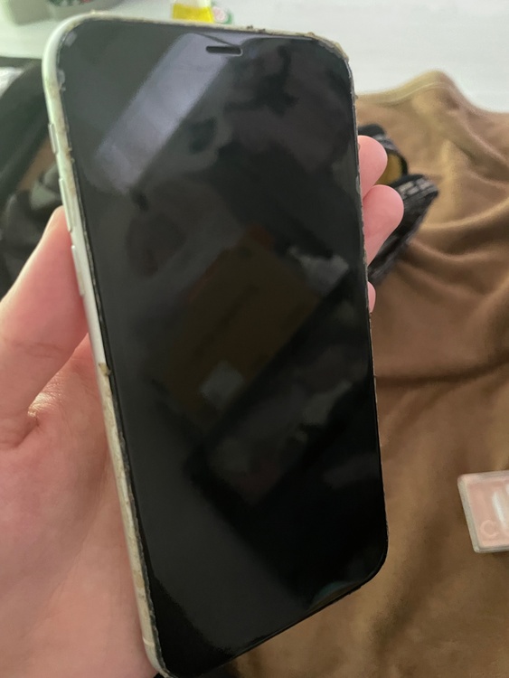 iPhone iPhoneXR 128GB SIMフリー（スマホ）の商品画像 - 査定依頼日：2026年8月23日 - 最高査定価格：3,000円
