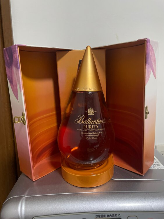 ウイスキー バランタイン （お酒）の商品画像 - 査定依頼日：2025年3月30日 - 最高査定価格：6,500円