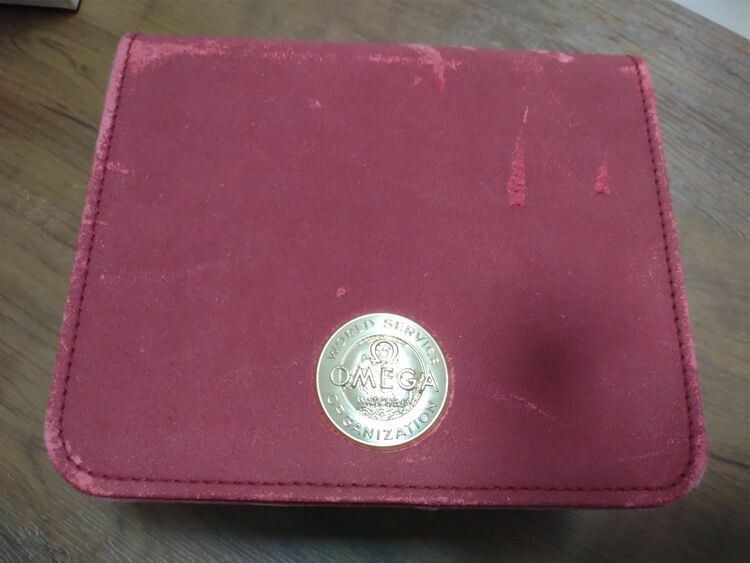 シーマスター300（高級時計）の商品画像 - 査定依頼日：2025年10月8日 - 最高査定価格：358,000円