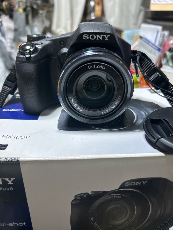サイバーショット（カメラ）の商品画像 - 査定依頼日：2026年4月30日 - 最高査定価格：3,100円