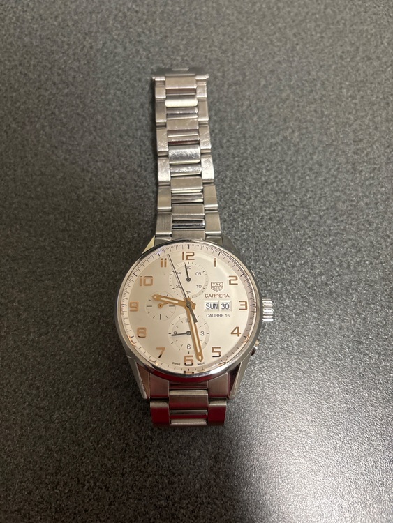 タグホイヤー カレラ Cariver1（高級時計）の商品画像 - 査定依頼日：2025年11月30日 - 最高査定価格：280,000円