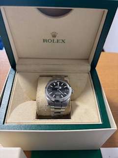 ロレックス エクスプローラー ２１４２７（高級時計）の商品画像 - 査定依頼日：2025年1月19日 - 最高査定価格：1,000,000円