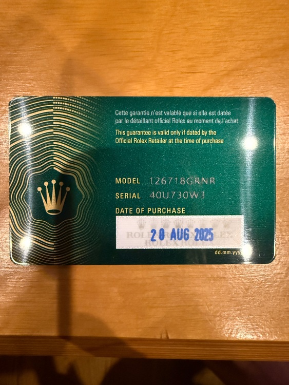 ロレックス GMTマスター （高級時計）の商品画像 - 査定依頼日：2025年8月23日 - 最高査定価格：7,000,000円