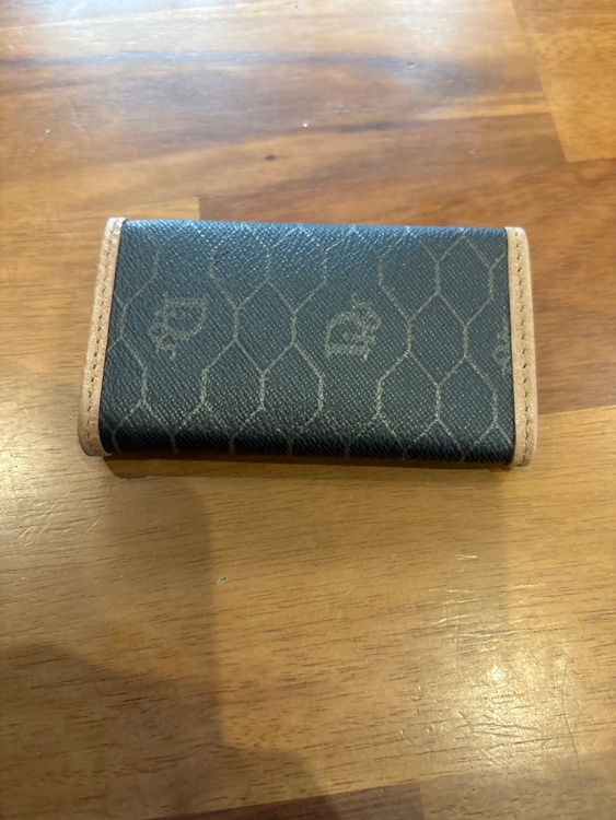 ディオール  （ブランドバッグ）の商品画像 - 査定依頼日：2026年4月4日 - 最高査定価格：8,000円