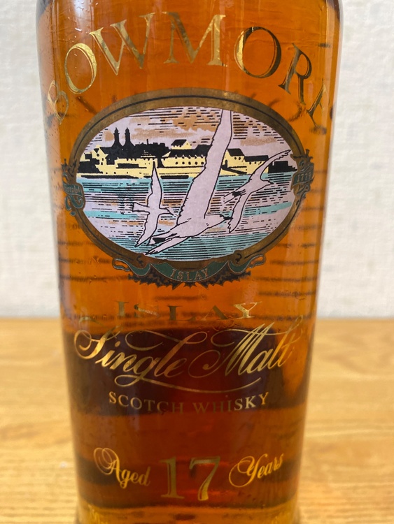 ボウモア 17年 シルクプリント カモメラベル  750ml 43% （お酒）の商品画像 - 査定依頼日：2025年12月21日 - 最高査定価格：3,000円